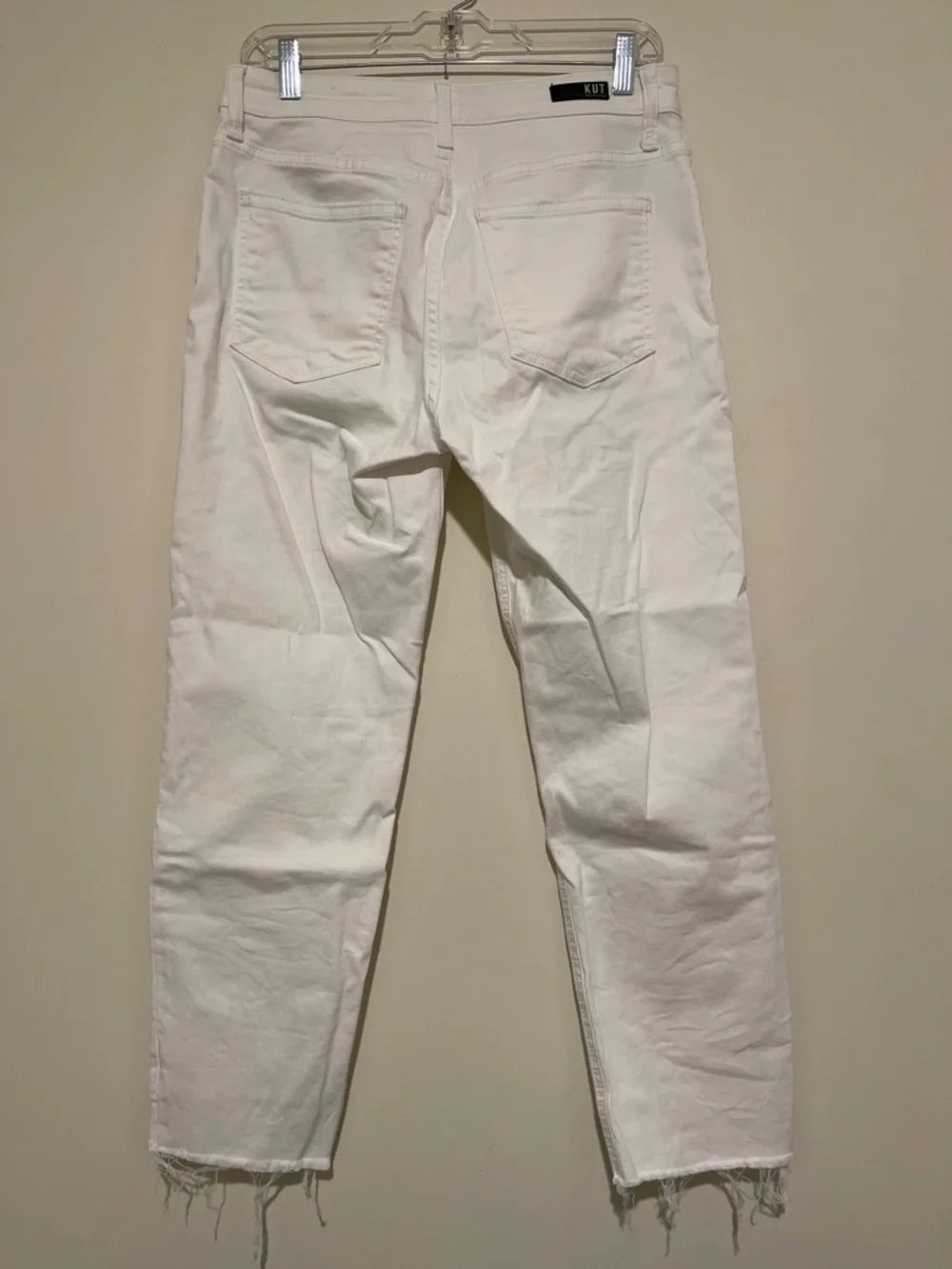 NWOT Kut from the Kloth White Women’s Slim Straight Jeans Size 6 - Picture 2 of 4